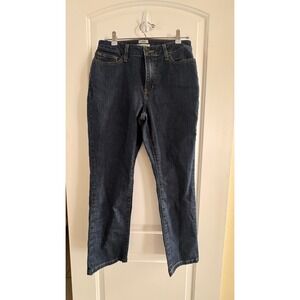 LL Bean Women's Size 10  Petite Classic Fit Jeans